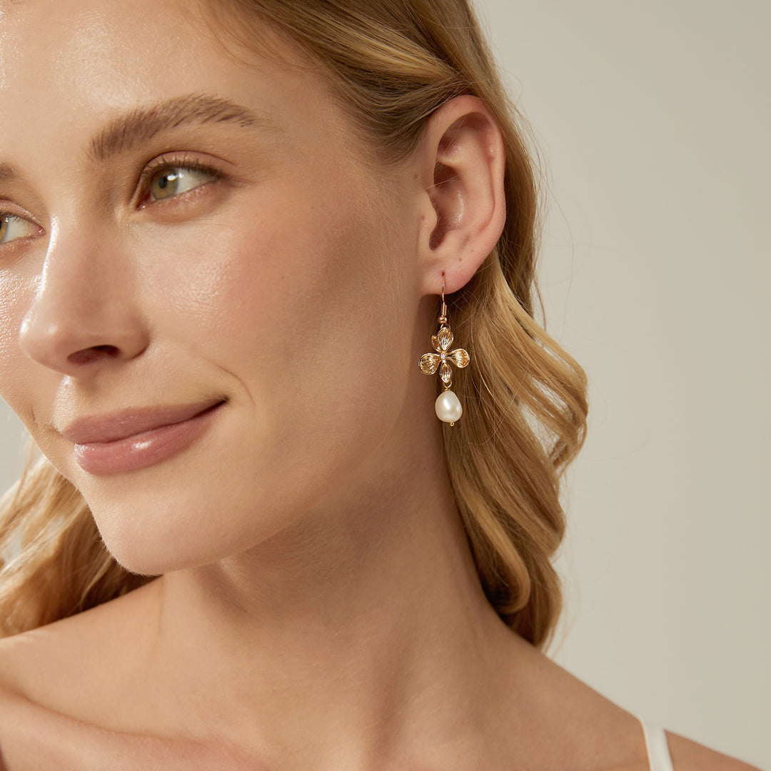 Dainty Floral Pearl Hook Earirngs