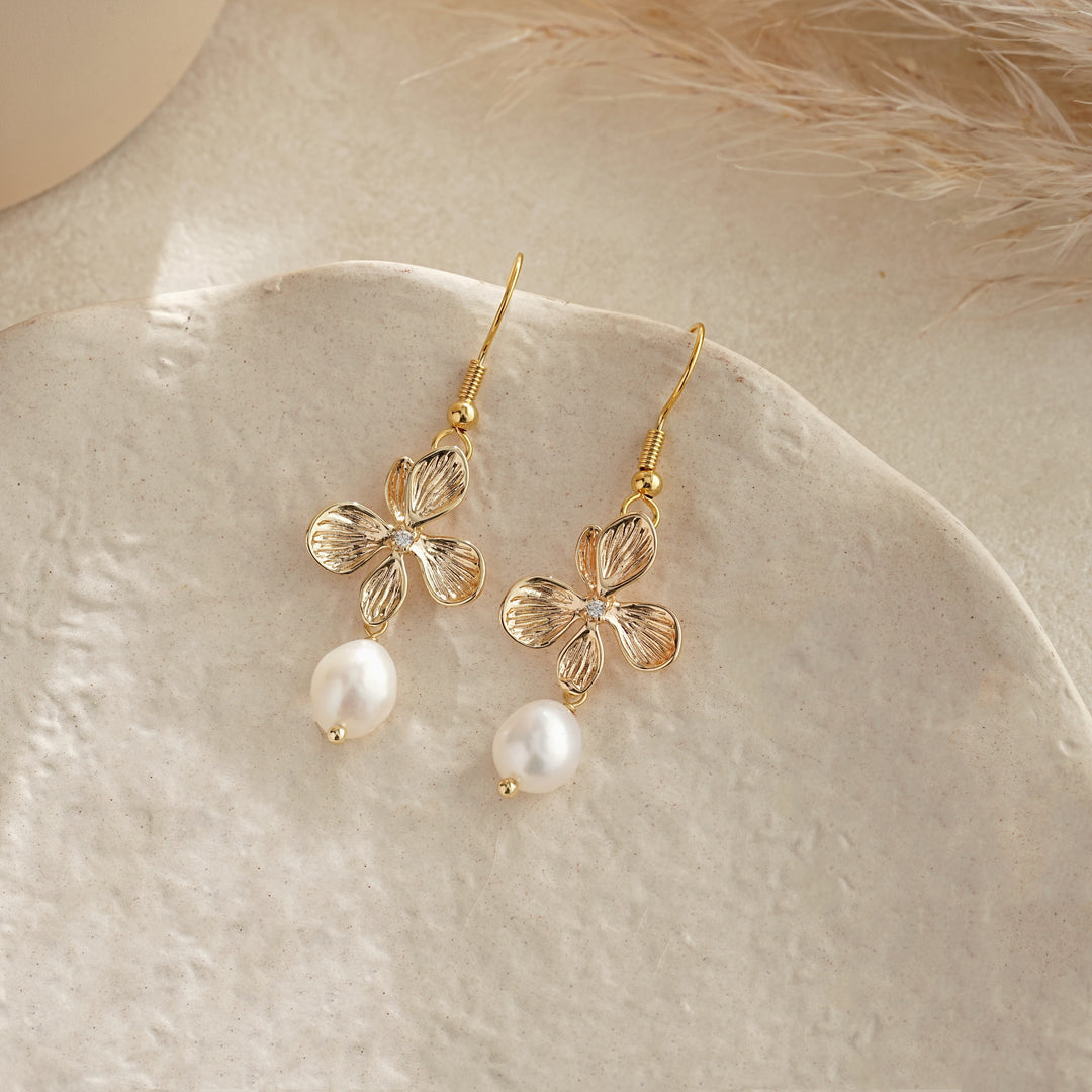Dainty Floral Pearl Hook Earirngs