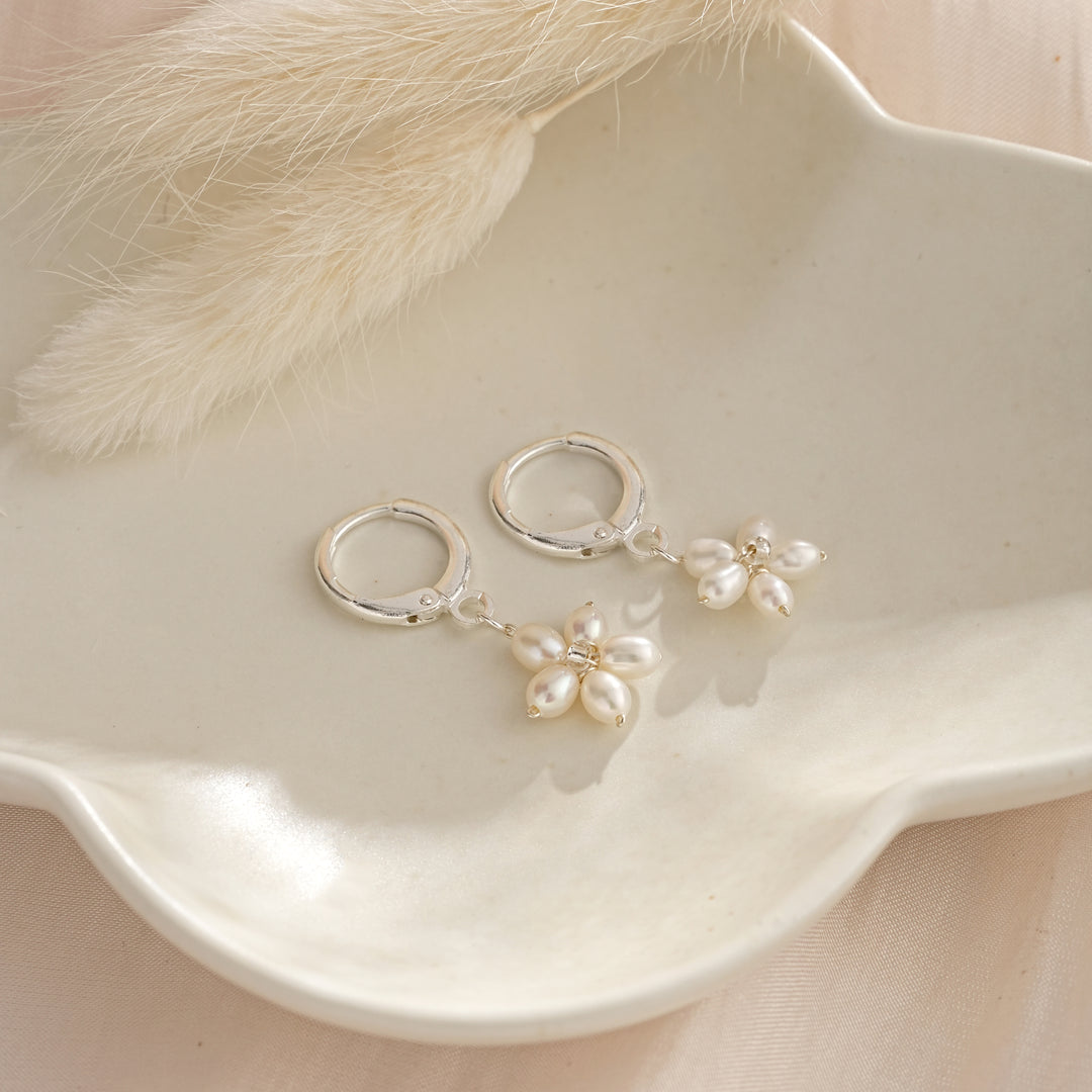 Dainty Flower Pearl Hoop Earrings